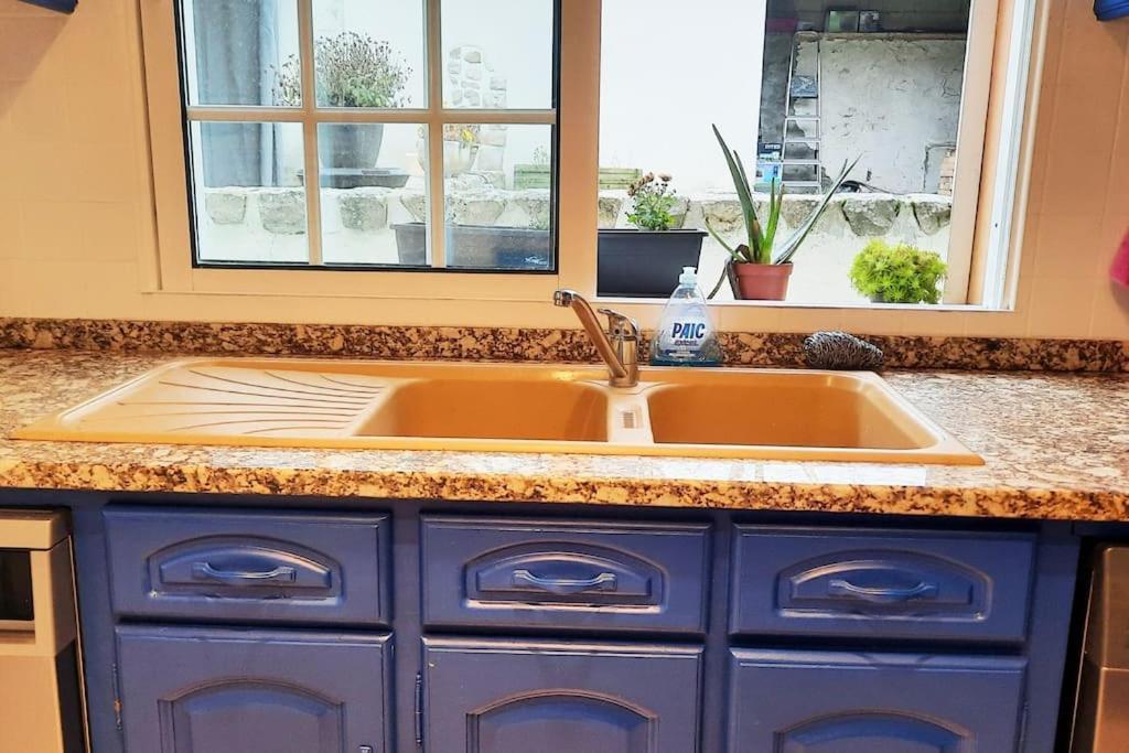 Villa Confortable Avec Jacuzzi A Chevannes Chevannes  Exteriör bild