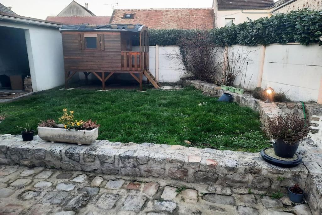 Villa Confortable Avec Jacuzzi A Chevannes Chevannes  Exteriör bild